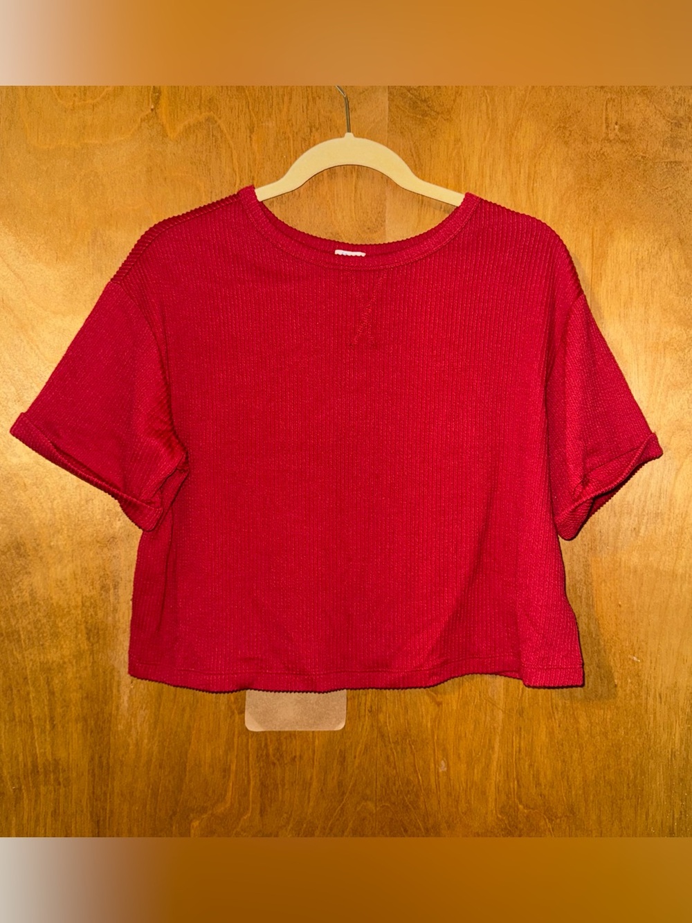 Francesca’s Woman’s Medium Red Ribbed Knit Crop Top